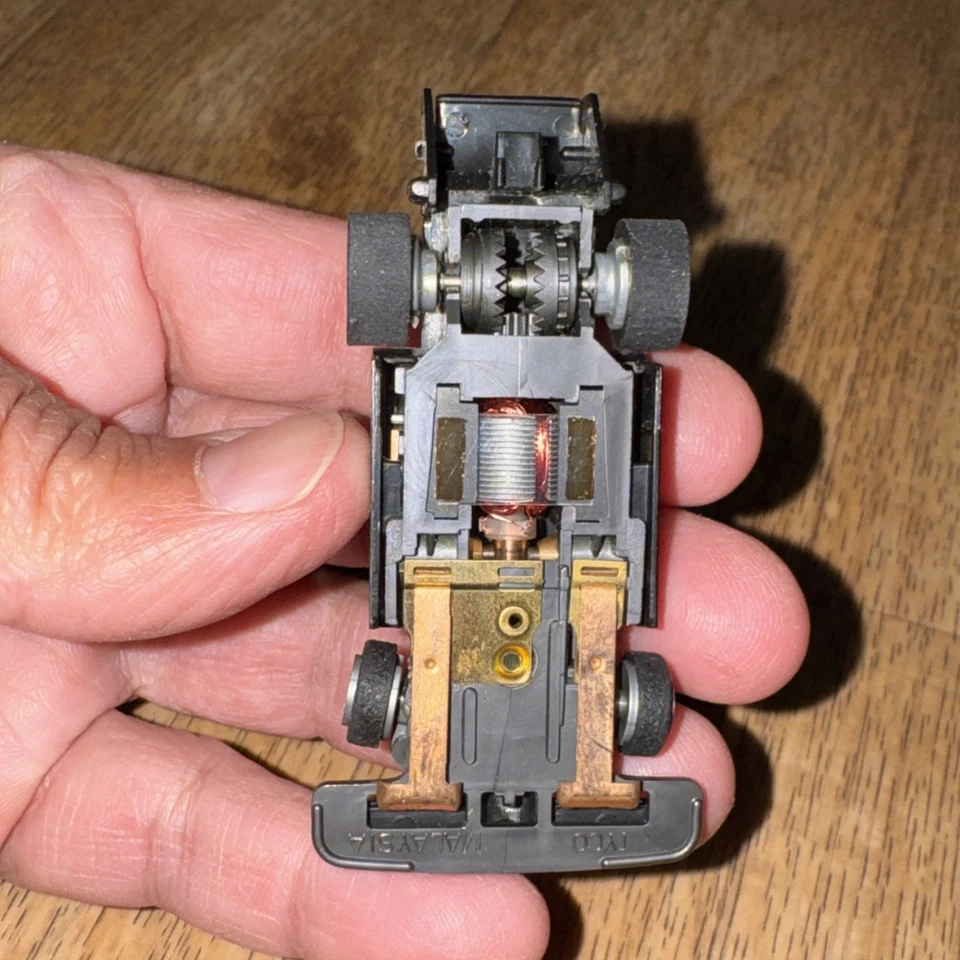 Трассовая автомодель Tyco TCR Total Control Racing Quaker State Formula 1 Indy Run - Изображение 4 из 4