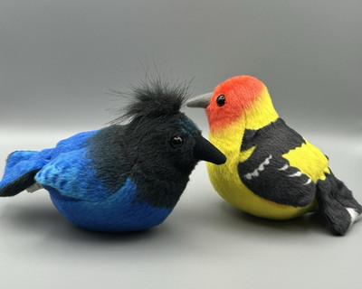 Wild Republic Audubon Birds Steller's Jay Blue & Western Tanager Chirping Sounds
