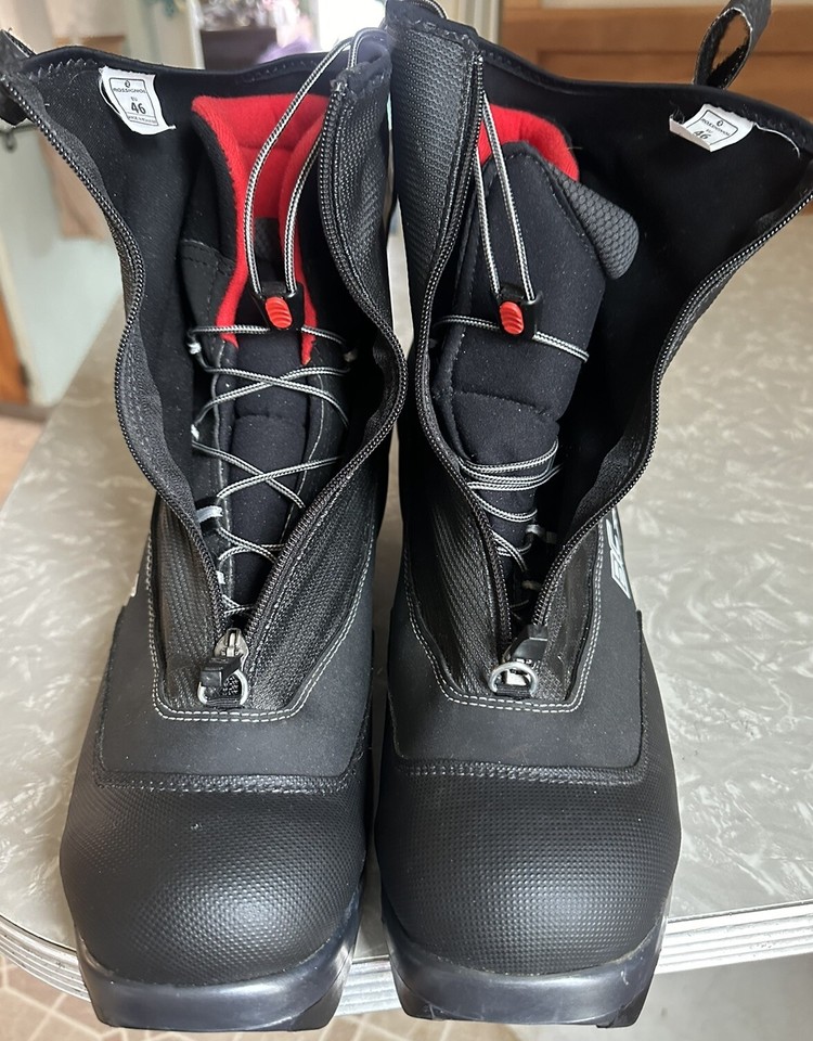 PreOwned ROSSIGNOL NNN BC X7 Nordic Cross Country Ski Boots Size EU