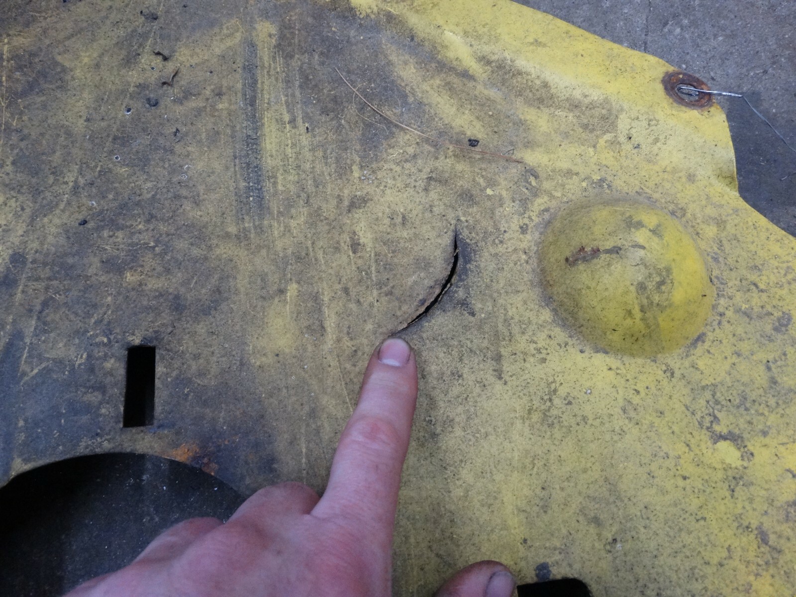 Tightening The Belt On A John Deere L110 Tractor, 60 OFF