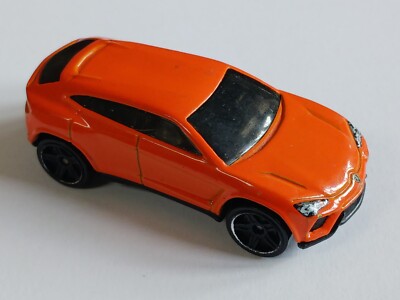 2015 Lamborghini Urus, '16 Hotwheels Hot Trucks 2/10, DHX44. Orange SUV