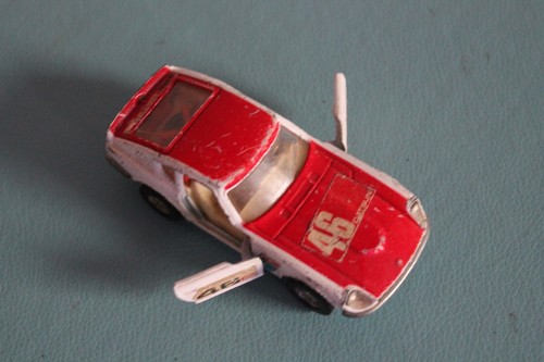 Corgi Toys 3.5” DATSUN 240Z Diecast Racing CAR Vintage WHIZZWHEELS No:396 Morton - Picture 7 of 9
