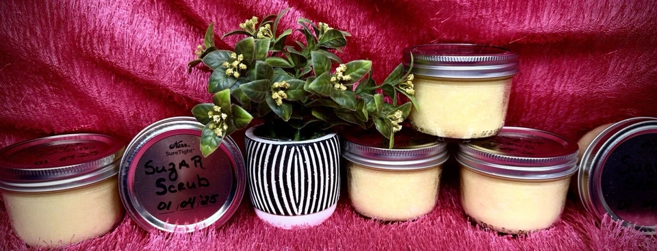 Luxe Sugar Scrub  - Image 3 of 3