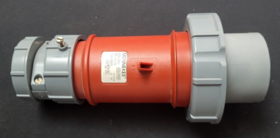 MENNEKES CEE Stecker 32A 6h 400 V IP67 Art.Nr. 3853 3P+N+PE mit Verriegelung NEU