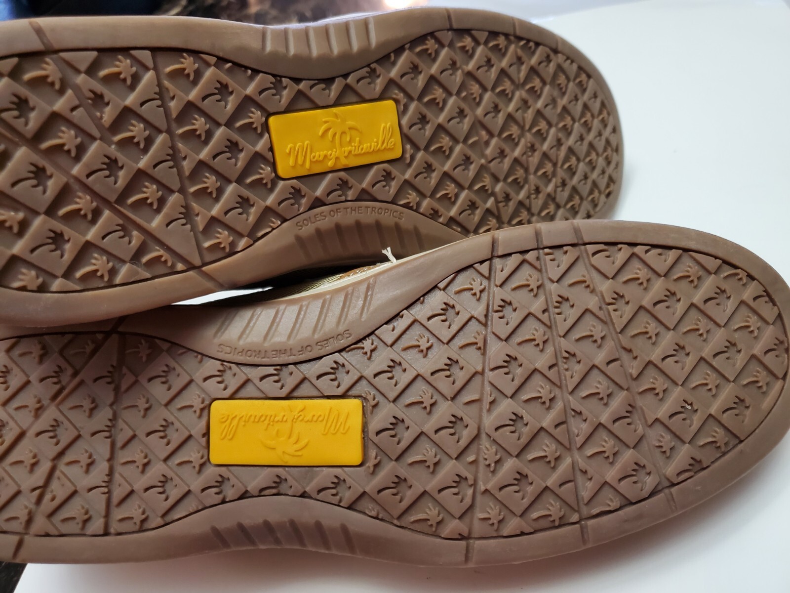 Margaritaville AVALON Womens mg1244a Tan/Brown Boat Shoes SZ.10 PREOWNED NICE&nbsp;