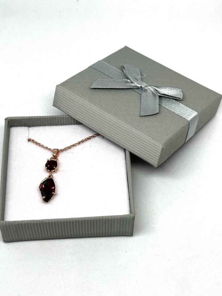 Colgante Granate Rojo Relleno Oro Rosa 9ct 45cm Collar Caja Gratis Foto 3 de 4