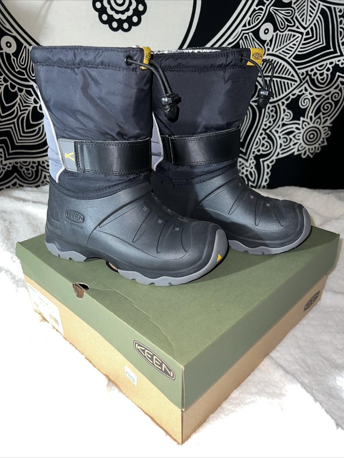Stivali da neve Keen LUMI II ragazzo impermeabili isolati neri 400 grammi taglia 4 giovani