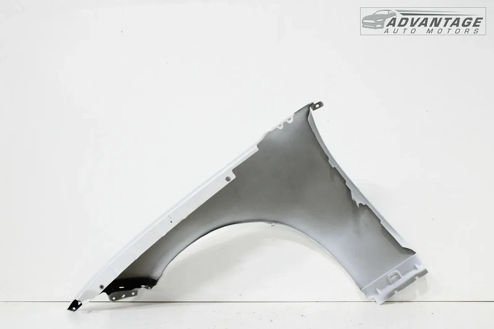 Dodge Charger 2015-2023 guardabarros delantero derecho cubierta panel nudillo blanco OEM Foto 3 de 4