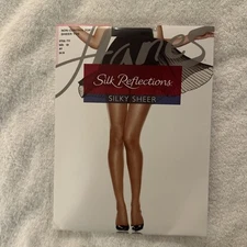Hanes Pantyhose Silk Reflections Non-Control Sheer Toe Sandalfoot Jet Size CD