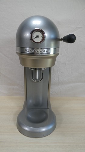 KitchenAid  SodaStream KSS3121CU Sparkling Beverage Maker Countertop Soda Silver - Afbeelding 1 van 7