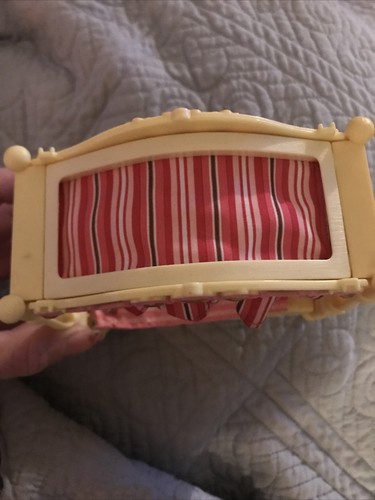 Rare Fisher Price Loving Family Dollhouse GIRLS CANOPY BED for BEDROOM Pink Cute - Picture 2 of 3