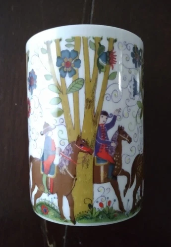 Vintage Kurt Hammer Pottery Cup "Hunting" Made in Western Germany 4"