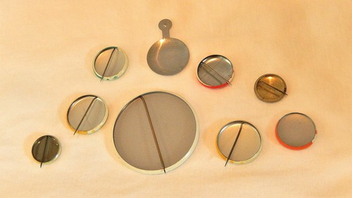 Vintage Lot of 9 Medical Nursing Pins B.A.C. MDA ARC AHSR - Picture 3 of 3