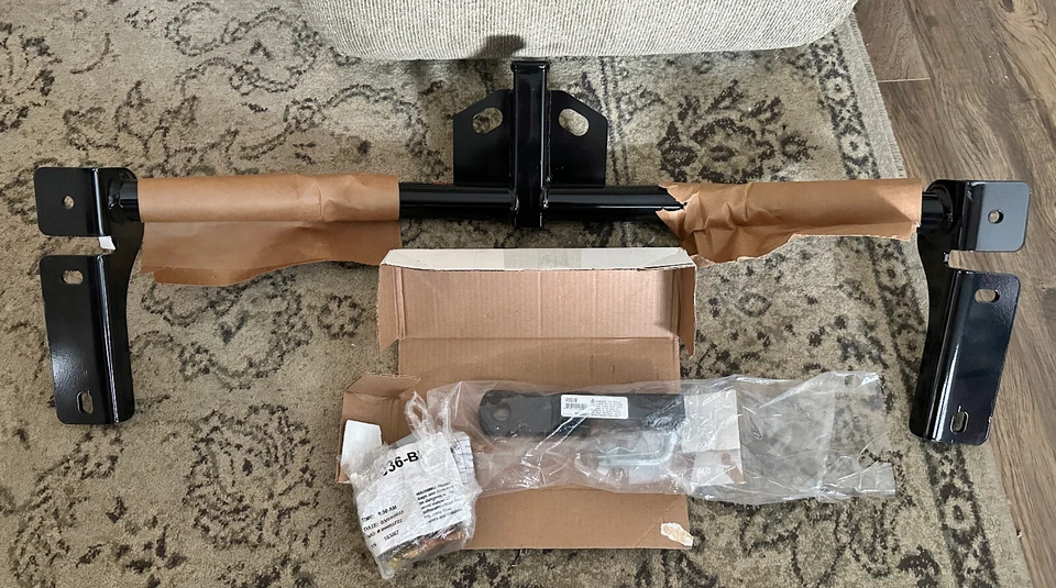 Enganche de remolque CURT clase 2 120363 para * Ford Edge 2007-2017 y Lincoln MKX * Foto 3 de 4