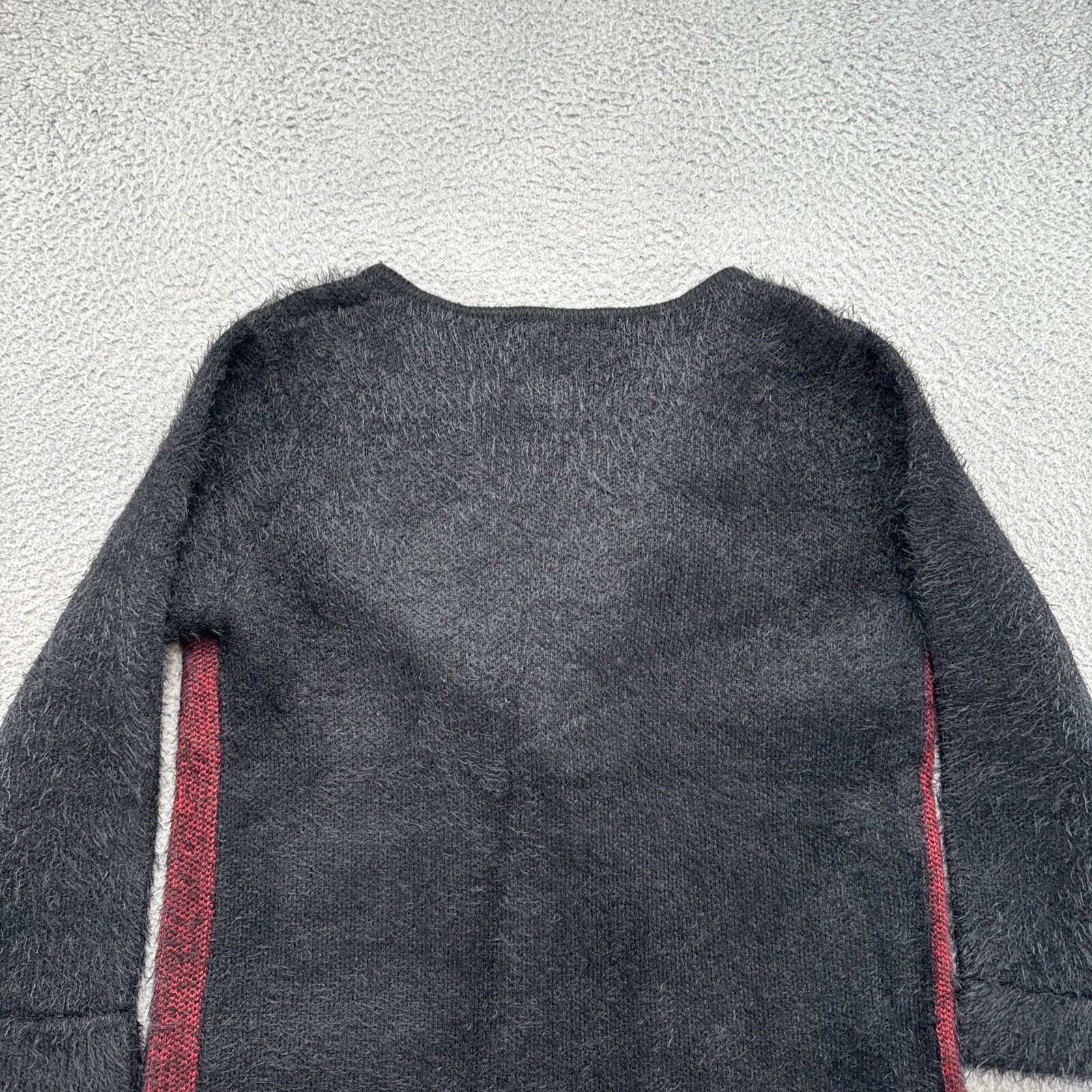 High Secret Women’s 1 Snap Cardigan Sweater Black Red Shaggy Size Medium