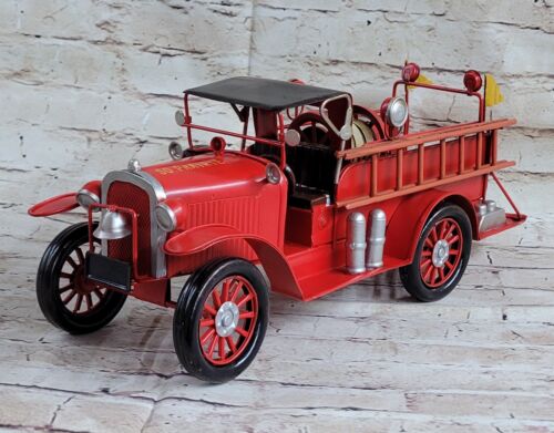 Figura detallada hecha a mano SO Prairie rojo camión de bomberos escala 1:12 modelo regalo para el hogar - Imagen 1 de 6
