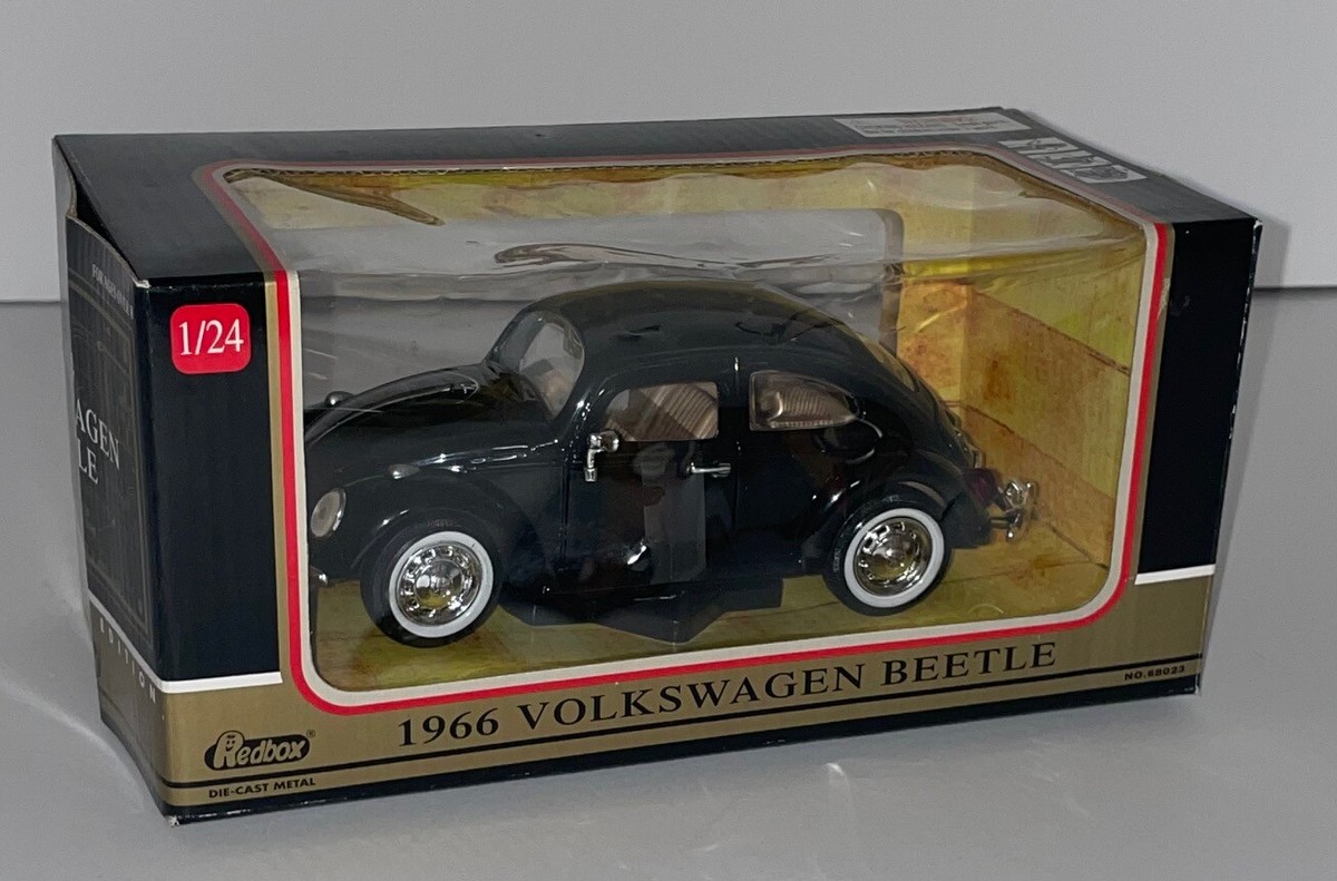 REDBOX Collector's Edition 1:24 Scale 1966 VOLKSWAGEN BEETLE