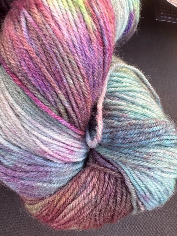 VTG ARAUCANIA RANCO YARN - 2 Skeins Wool/Nylon Fingering 376 Yds NOS - Image 4 of 4