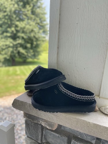 UGG TASMAN BLACK SUEDE/ SHEEPWOOL SLIPPERS SHOES, MEN US 9.5/ EUR 42 ~ NEW