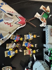 LEGO Western: Indians Boulder Cliff Canyon 6748 Near Complete with Instructions 