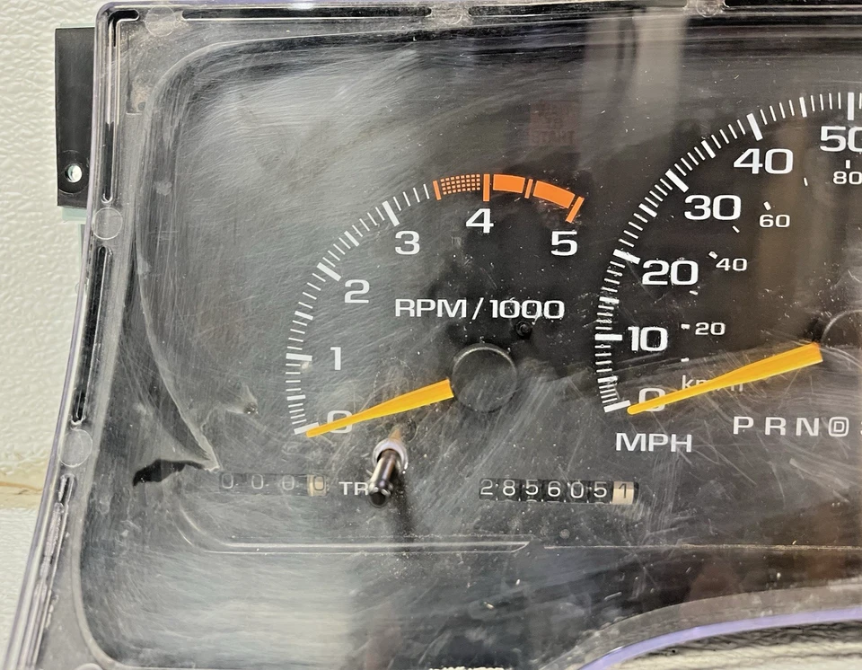 1996 Silverado Sierra Suburban A/T Дизельный спидометр кластер измерительная панель тахометр - Изображение 2 из 4