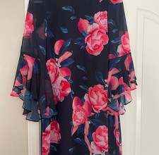 Women’s Nine West Navy and Blue Floral flowy Dress Size 4