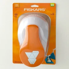 Fiskars 4XL Lever Punch 3-D Triangle Craft Scrapbook 117010