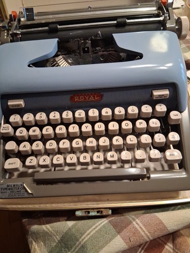 Vintage 1960's Royal Typewriter Futura 800 Baby Blue w/Case Works