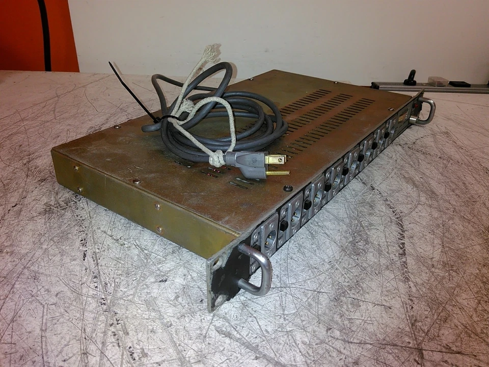 Power Tested Only Bonneville DA-108 Distribution Amplifier AS-IS - Image 4 of 4
