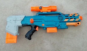 nerf zombie strike longshot blaster