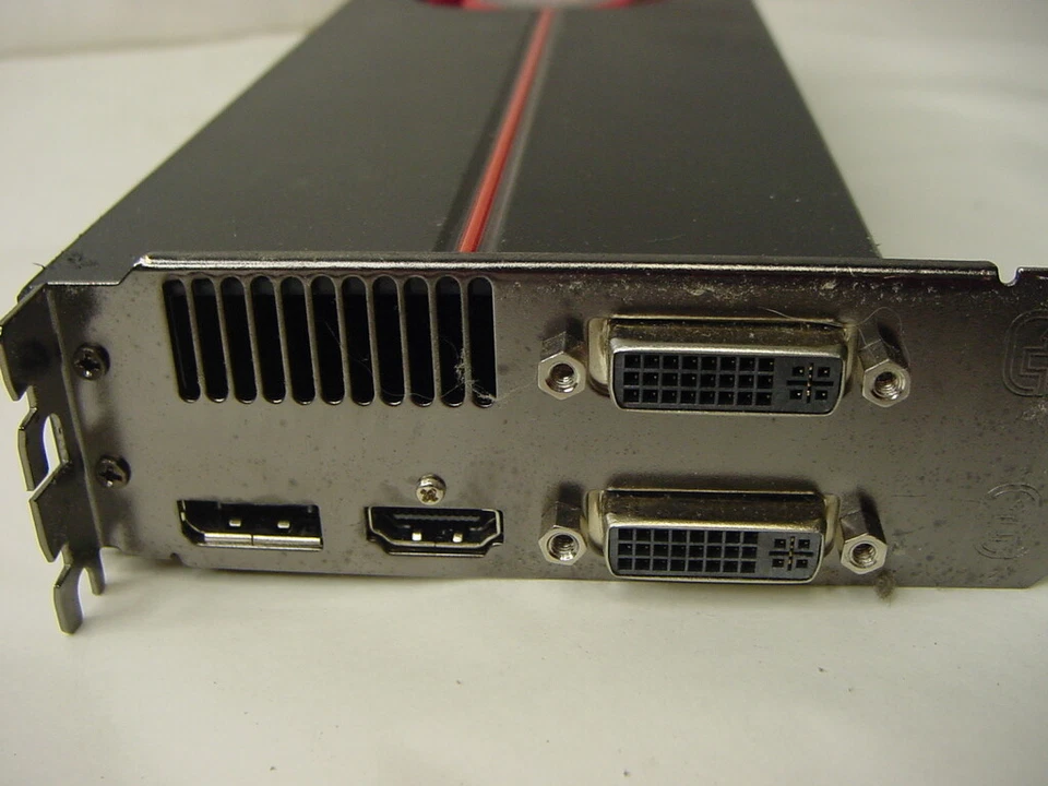 ATI RADEON HD 5850 1G GRAPHICS VIDEO CARD - Image 2 of 3