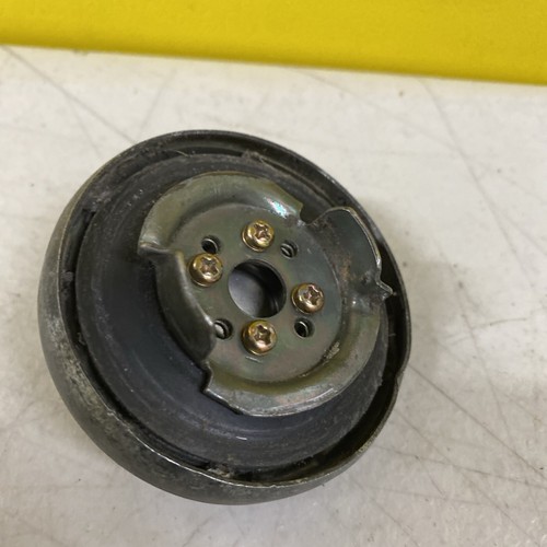 1984-2002 DAIHATSU FOURTRAK METAL PETROL / DIESEL CAP - Picture 10 of 24