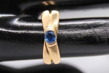 bague nœud saphir bleu (Ceylan?) sur or jaune 18 carats 750