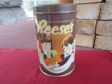 Vintage Hersey Reese's Peanut Butter Cups Miniatures 1989 Collectible Tin