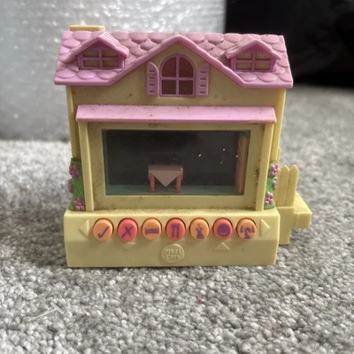 Pixel Chix 2005 Electronic Dollhouse Cottage House Yellow Pink Needs Battery - Image 1 of 4