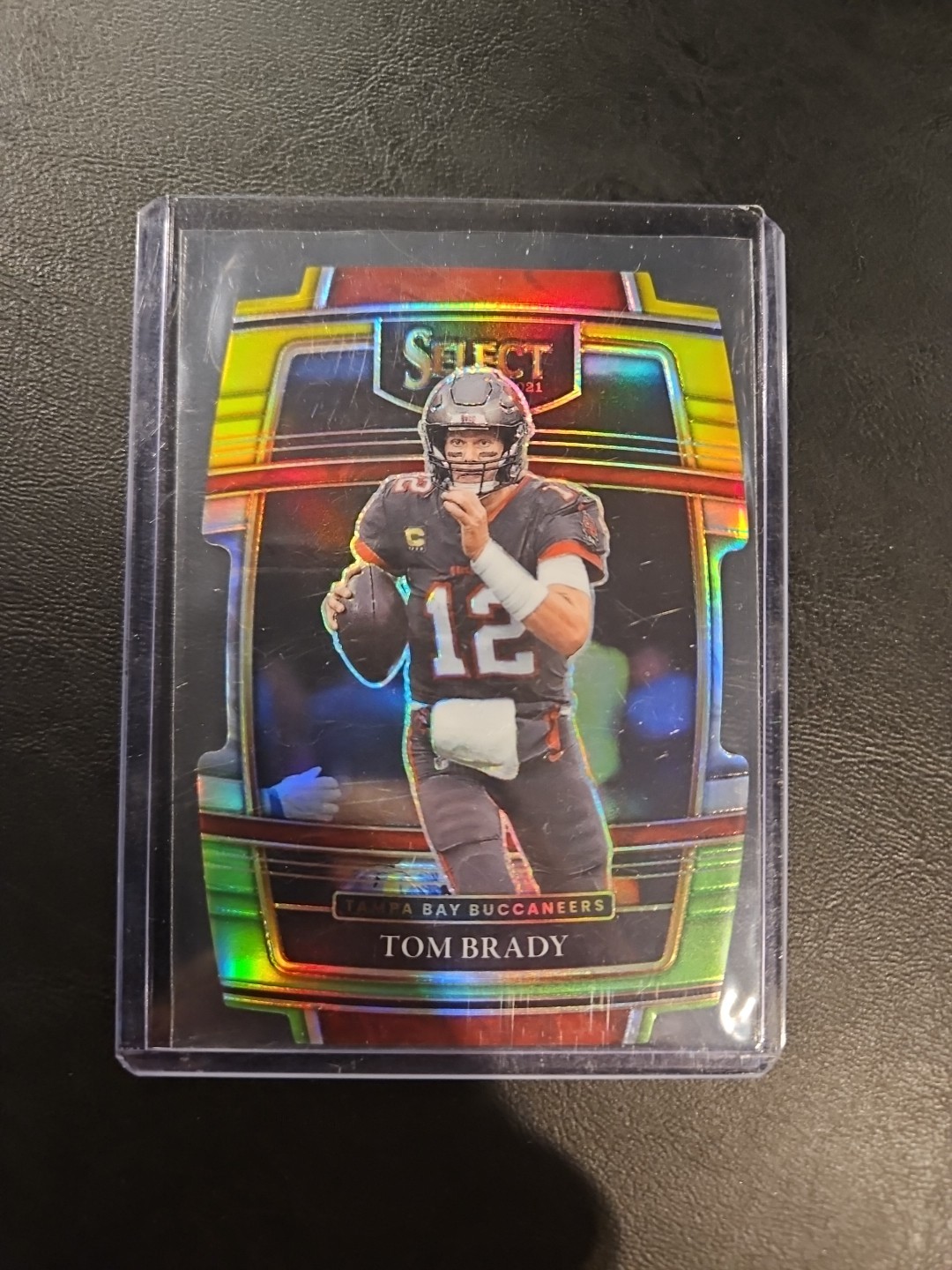 2021 Panini Select - Concourse Tom Brady #1 Green & Yellow Prizm Die-Cut