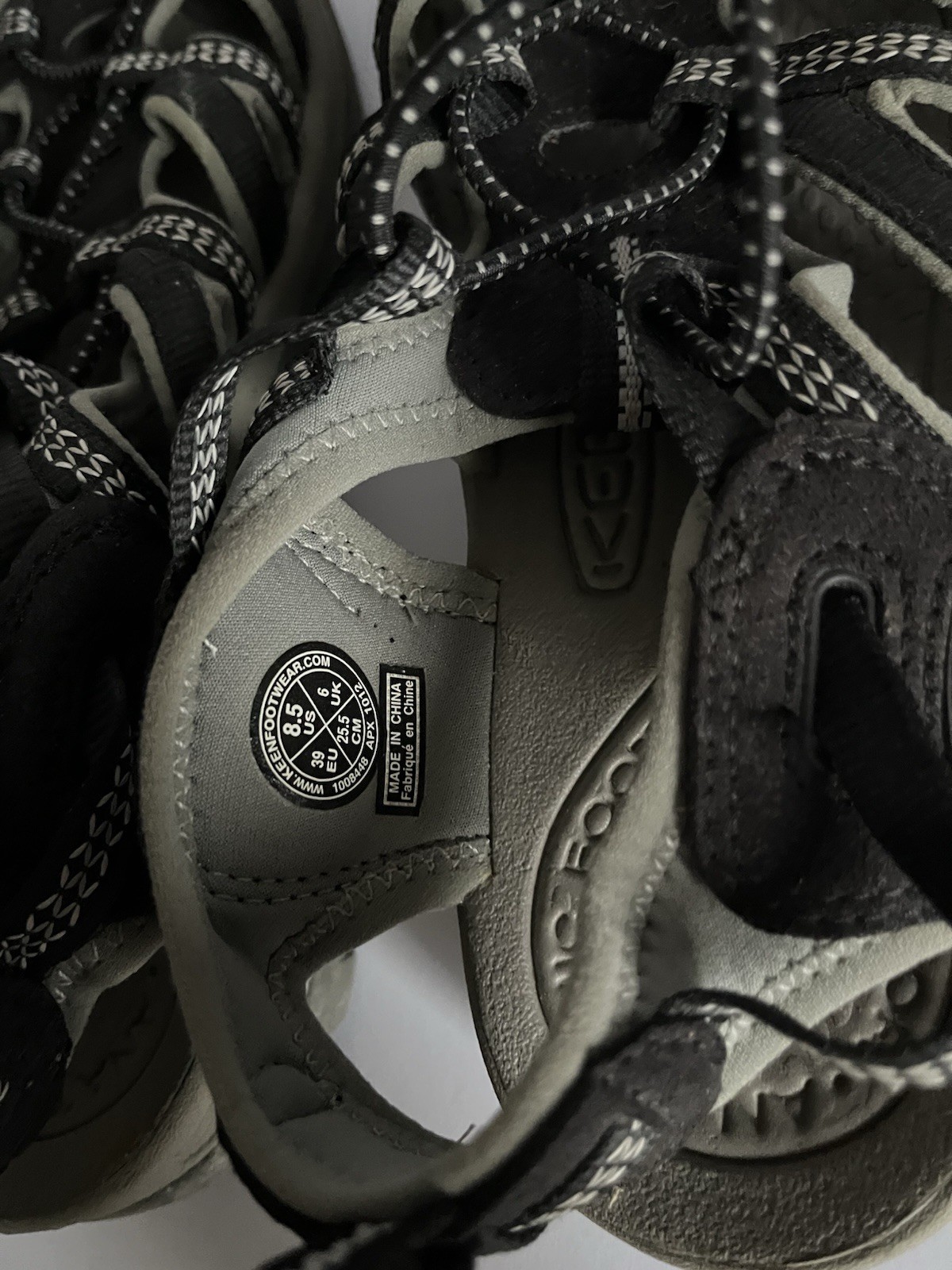 Sandali donna KEEN Whisper nero grigio impermeabili punta chiusa misura 8 5 1008448