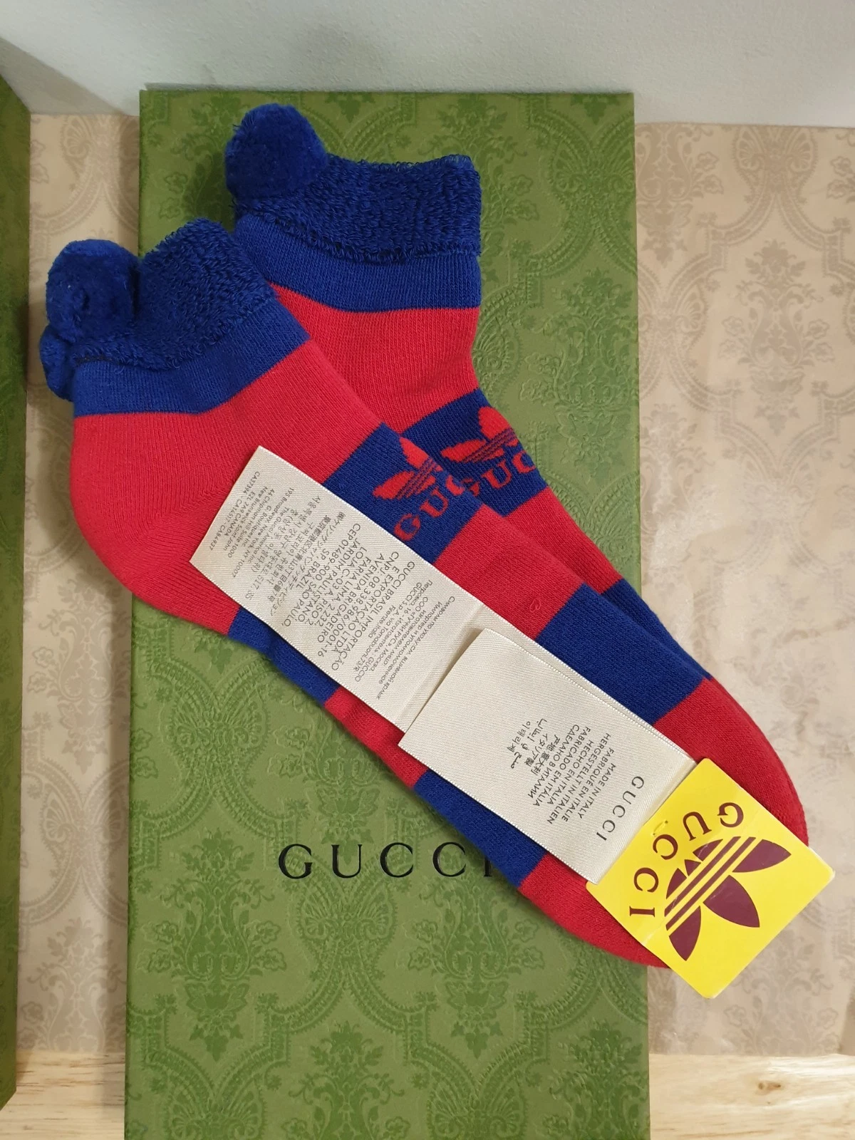 Gucci Socks | Gucci x Adidas | Size L / 12 | 26-28 cm BNWT 691457 authentic
Opens in a new window or