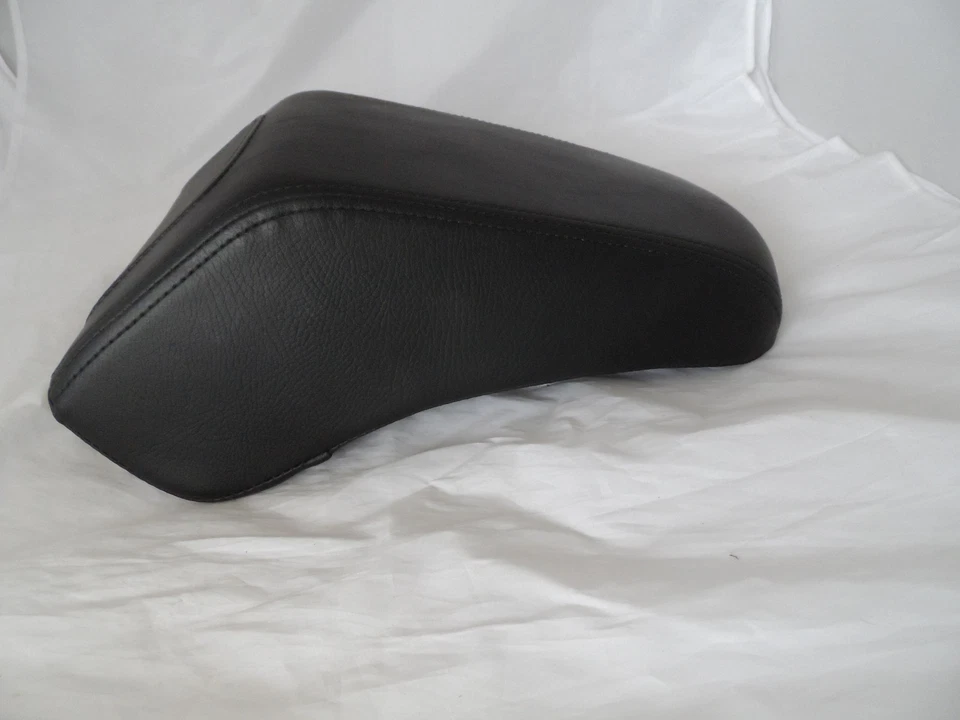 Almohadilla de asiento Harley Softail Fat Boy Lo Passenger Pillion 2007-17 FLSTF Foto 3 de 4