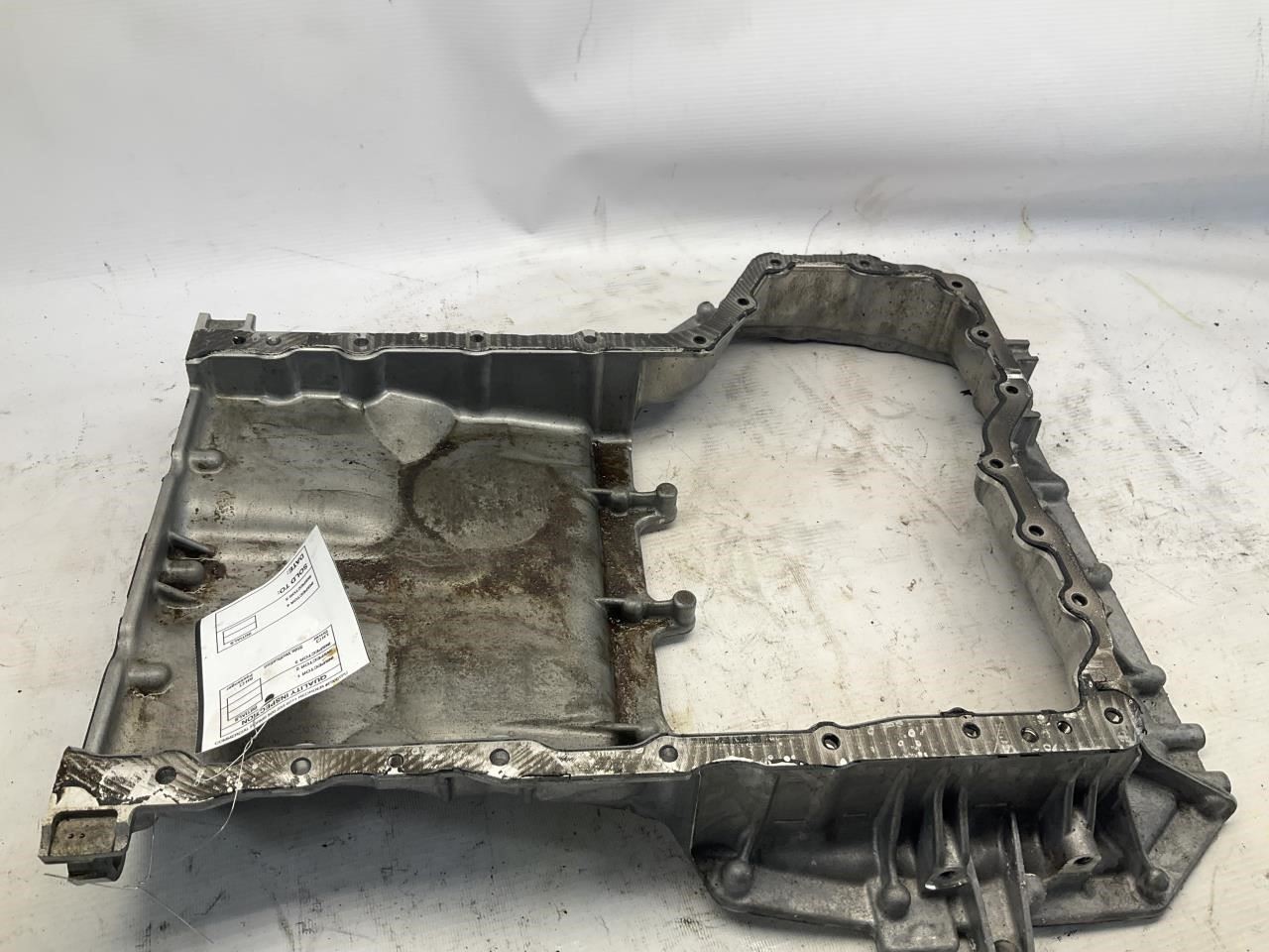 21-26 Bentley Bentayga 4.0L Twin Turbo Engine Upper Oil Pan P