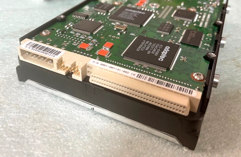 Vintage COMPAQ WDE9100-6005D0 9GB 68pin ULTRAWIDE SCSI3 DRIVE CERTIFIED RM3-HD3 - Image 3 of 4