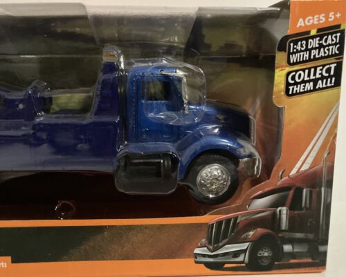 NewRay 1:43 PETERBILT 335 WRECKER TOW TRUCK LONG HAUL TRUCKER ~SAME DAY BOX SHIP - Picture 3 of 14