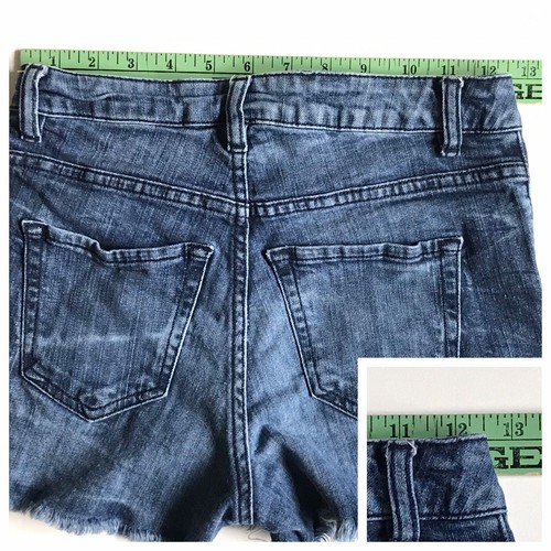 Refuge Blue Denim Cut-Off Jean Shorts Size 0 Button Front Factory Distressed - Picture 8 of 11