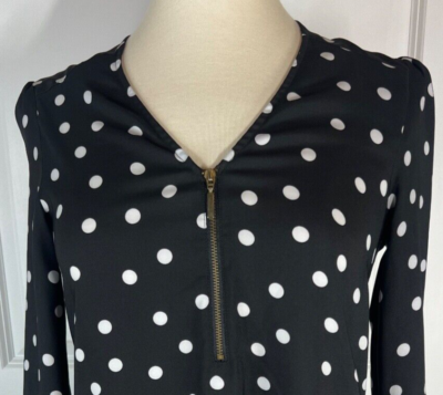 Express Sz.XS, Black White Polka Dot Zipper at V Neck 3/4 Sleeve