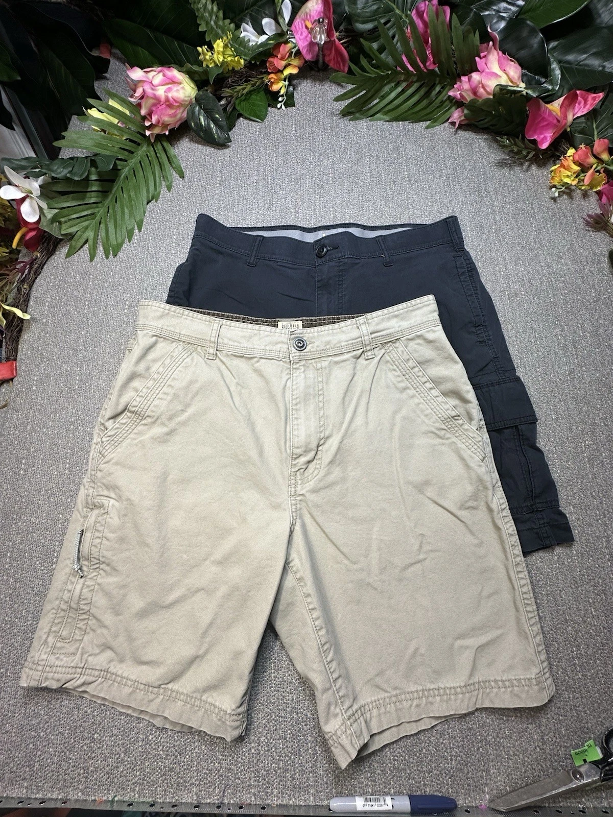 Men’s Cargo Shorts Size 34 Lot Of 2 Lee & Red Head Shorts Bass Pro Shops Hiking