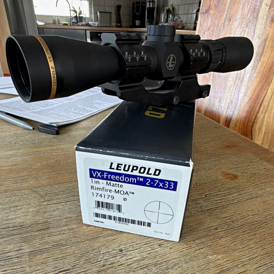 Leupold VX-Freedom Zielfernrohr 2-7x33, 33 mm, 1 Zoll, Rimfire-MOA (174179)