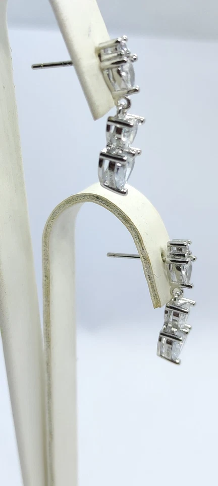 Orecchini Donna in argento 925 RODIATO. Orecchini CUORI PENDENTI cuori bianchi - Immagine 4 di 4