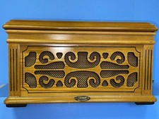 CROSLEY PROTABLE VINYL RECORD PLAYER  "BOTTOM DAMAGED"