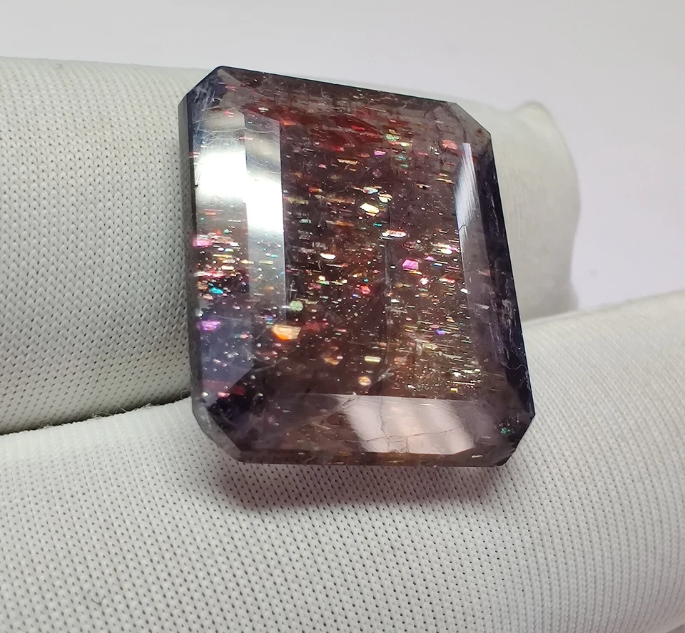 Piedra solar de iolita facetada con forma de esmeralda llamativa natural para colgante joya 15,7 quilates Foto 3 de 4