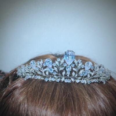 Women Stunning Silver Plated Leaf Branch Cubic Zirconia  display picture 2